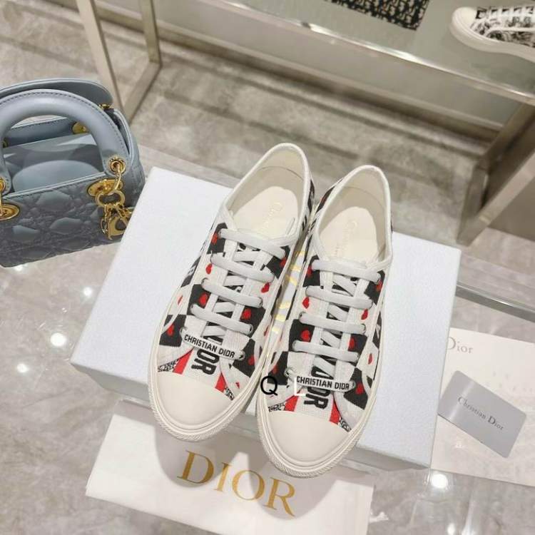 Picture of Dior Shoes _SKUDiorsz35-41LL06213871
